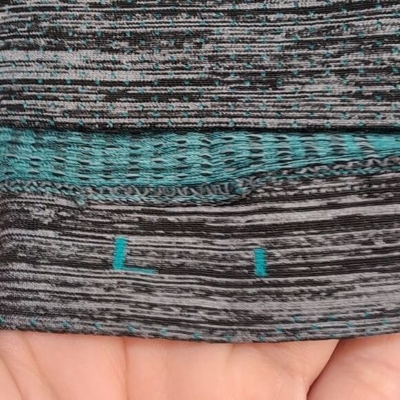 Lululemon Green Black Metal Gradient Vent Tech Short Sleeve Size Large - Picture 4 of 5